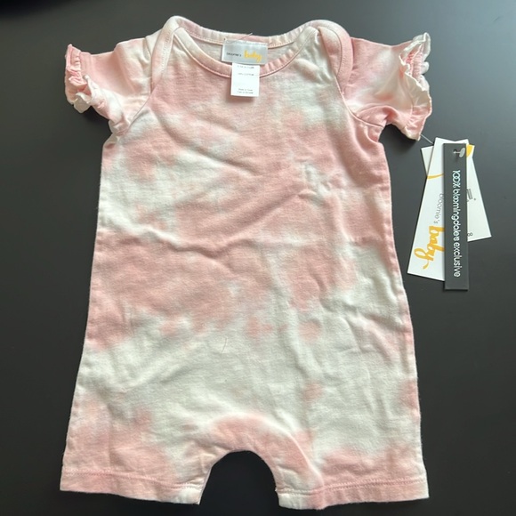 Lot of 100% cotton summer baby girl clothes. Size 3month and 0-3 months. - Picture 8 of 9